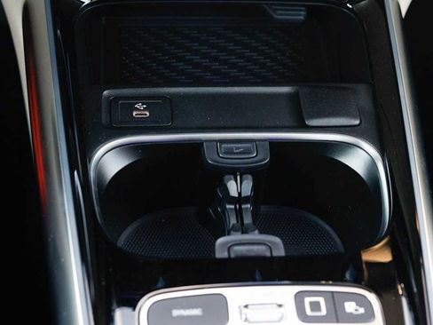Used 2026 Mercedes-Benz GLA 250 4MATIC image 24