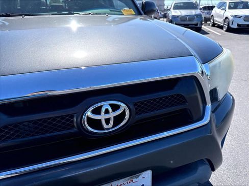 Used 2013 Toyota Tacoma 4x4 Double Cab w/ TRD Off-Road Pkg image 32