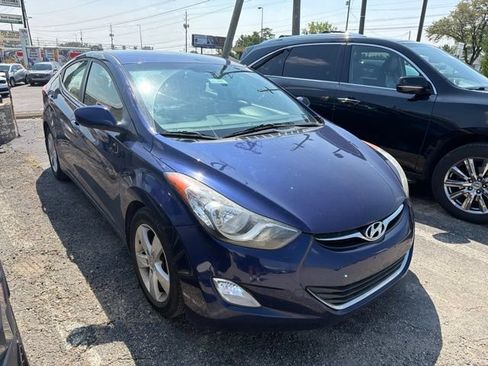 Used 2013 Hyundai Elantra GLS w/ Preferred Pkg FWD image 5