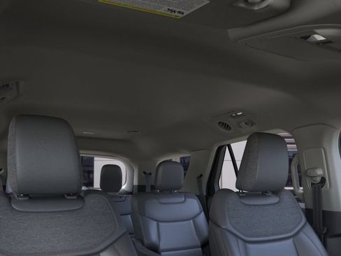New 2026 Ford Explorer Active w/ Active Comfort Package AWD/4WD image 22