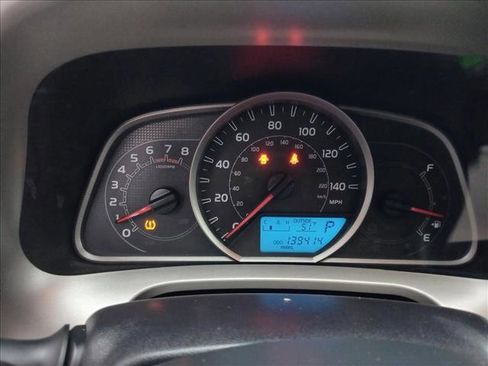 Used 2015 Toyota RAV4 XLE image 20