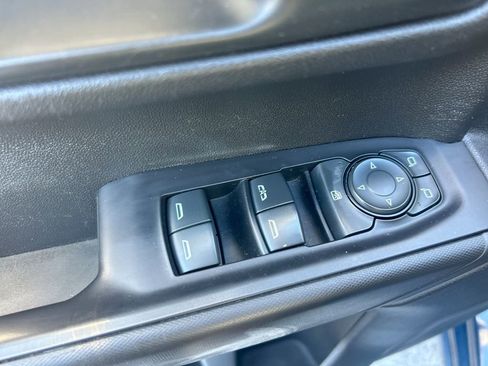 Certified 2021 Chevrolet Silverado 1500 Custom image 24