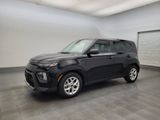 Used 2021 Kia Soul S image 2