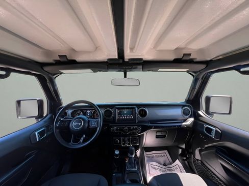 Used 2022 Jeep Wrangler Unlimited Sport AWD/4WD image 15