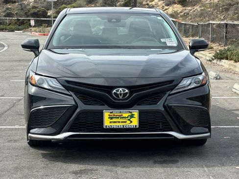 Used 2022 Toyota Camry XSE w/ Carpet Mat Package (TMS) image 9