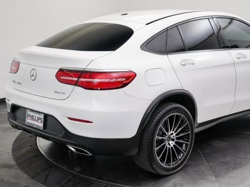 Used 2018 Mercedes-Benz GLC 300 4MATIC Coupe image 11