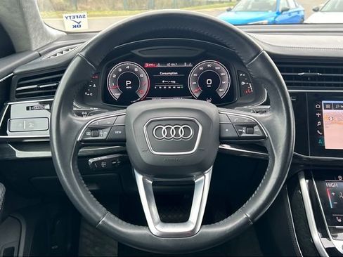 Used 2019 Audi Q8 Prestige w/ Luxury Package image 21