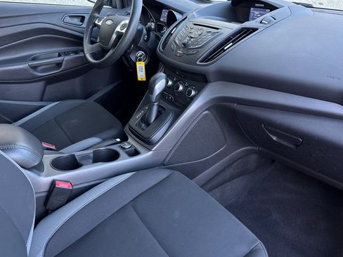 Used 2014 Ford Escape S FWD image 16