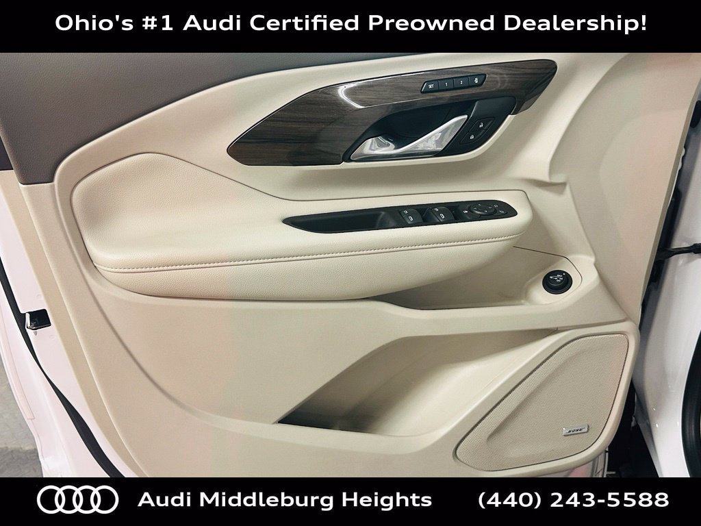 Used 2020 GMC Terrain Denali w/ Denali Premium Package AWD/4WD image 30