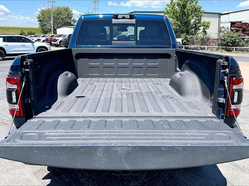 Used 2023 RAM 2500 Laramie AWD/4WD image 28