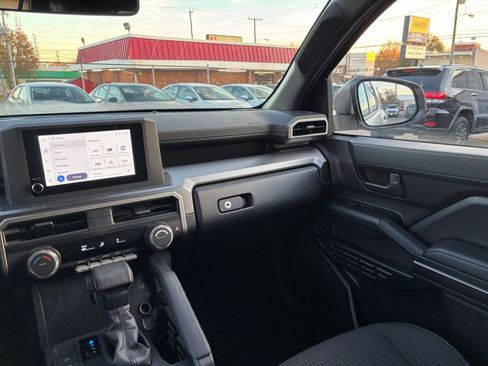 Used 2025 Toyota 4Runner SR5 image 35