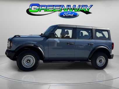 Used 2025 Ford Bronco Base
