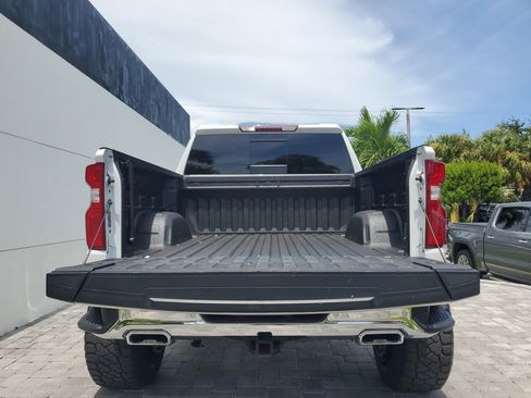 Used 2024 Chevrolet Silverado 1500 LTZ w/ LTZ Convenience Package II AWD/4WD image 10