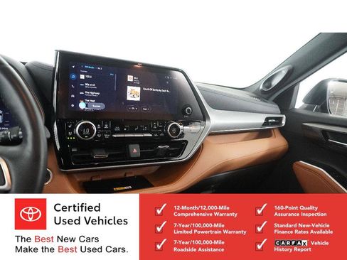 Certified 2024 Toyota Highlander Platinum AWD/4WD image 19