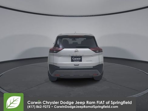 Used 2021 Nissan Rogue SV image 13