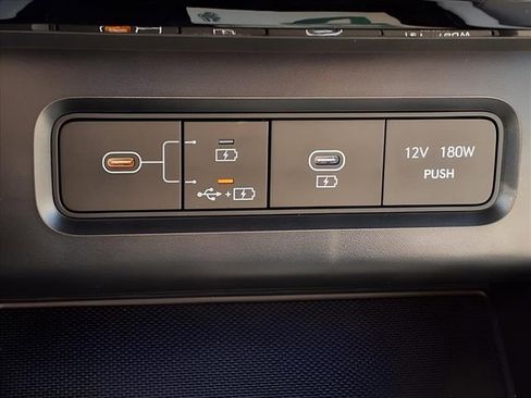 New 2026 Hyundai Tucson Limited image 19