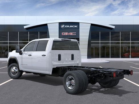 New 2026 GMC Sierra 3500 Pro w/ Convenience Package RWD image 3