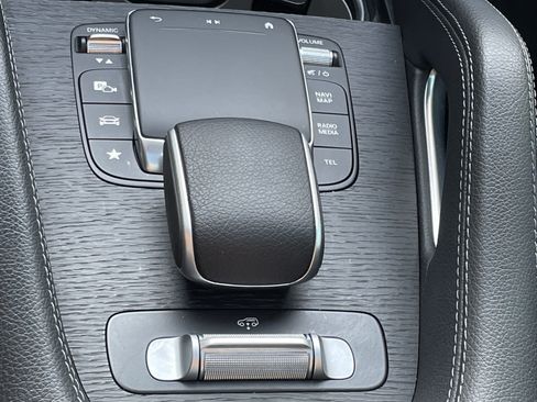 Certified 2023 Mercedes-Benz GLS 580 4MATIC image 36