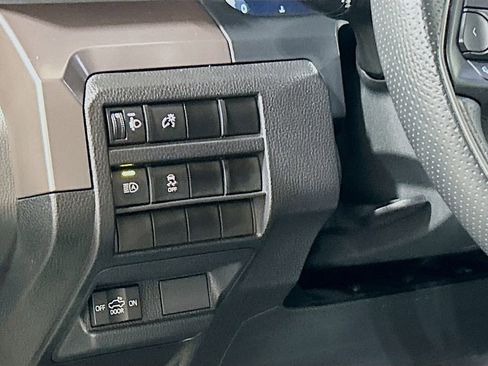 Used 2024 Toyota Tacoma TRD Sport image 8