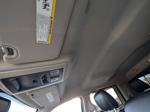 Used 2018 RAM 2500 Laramie w/ Sport Appearance Group AWD/4WD image 33