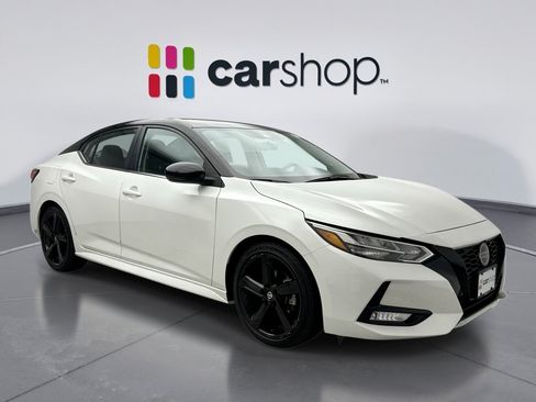 Used 2023 Nissan Sentra SR w/ Midnight Edition Package FWD image 7