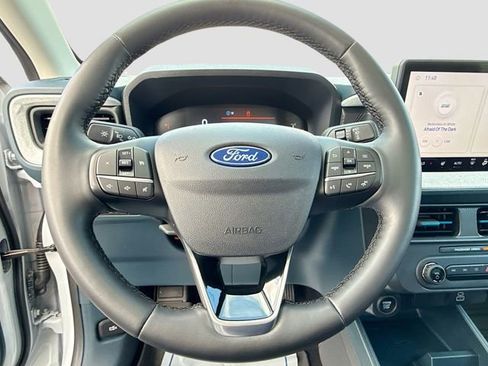 Certified 2025 Ford Maverick XLT w/ XLT Luxury Package AWD/4WD image 11