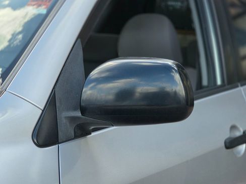 Used 2006 Toyota RAV4 2WD image 10