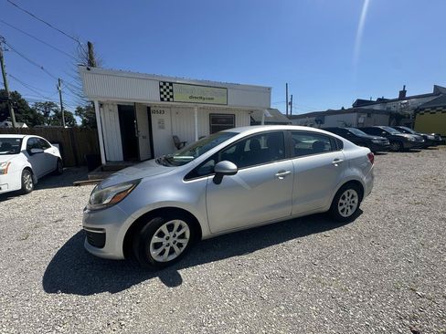 Used 2016 Kia Rio LX FWD image 1