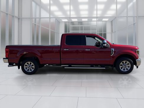 Used 2018 Ford F350 Lariat RWD image 7