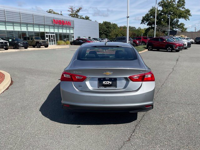 Used 2025 Chevrolet Malibu LT FWD image 5