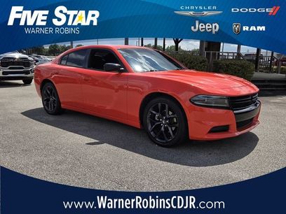 Used 2022 Dodge Charger SXT w/ Blacktop Package