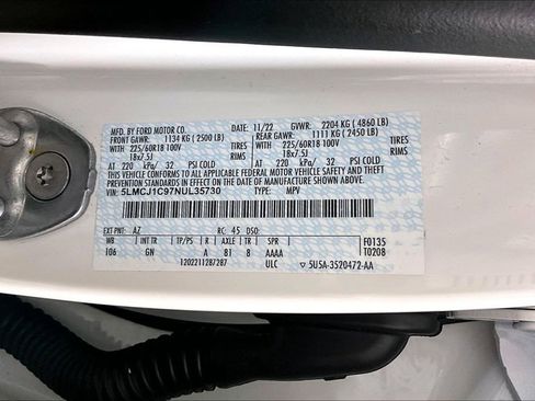 Used 2022 Lincoln Corsair FWD w/ Equipment Group 101A image 32