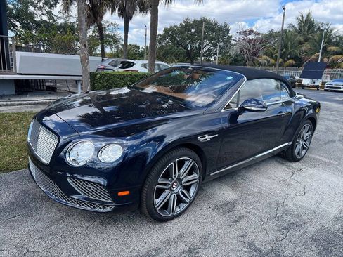 Used 2017 Bentley Continental GT AWD/4WD image 2