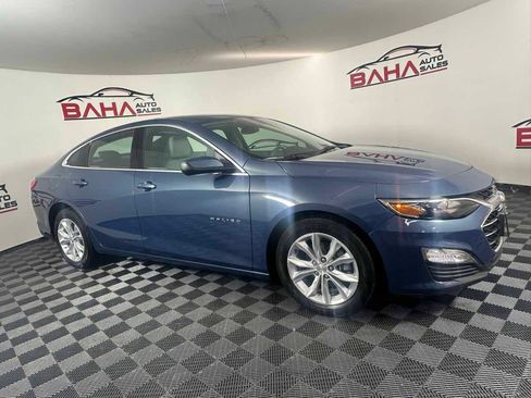 Used 2025 Chevrolet Malibu LT FWD image 12