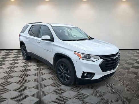 Used 2021 Chevrolet Traverse RS image 5