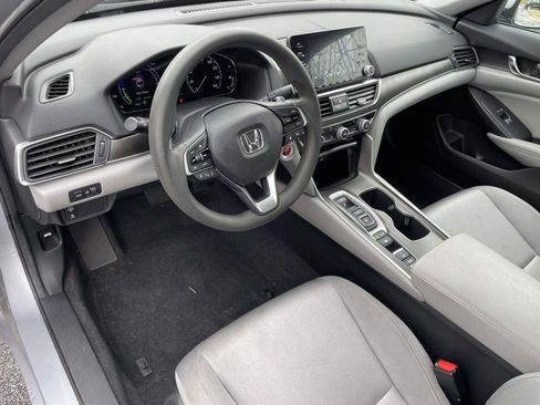 Used 2020 Honda Accord Hybrid image 15