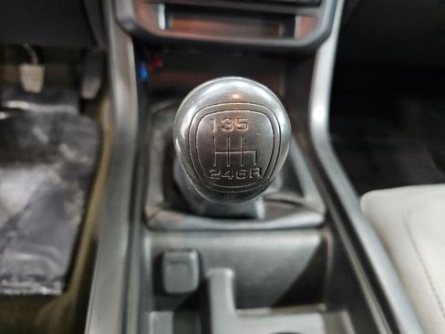 Used 2018 Chevrolet Colorado W/T image 24