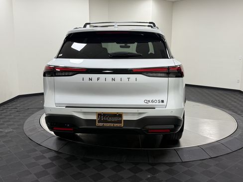 Certified 2026 INFINITI QX60 Sport w/ Dark Cargo Package AWD/4WD image 6