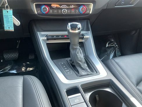 Used 2025 Audi Q3 2.0T Premium AWD/4WD image 12