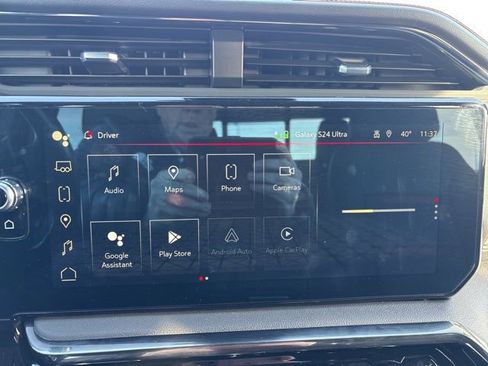 Used 2023 GMC Sierra 1500 AT4 w/ AT4 Preferred Package AWD/4WD image 13