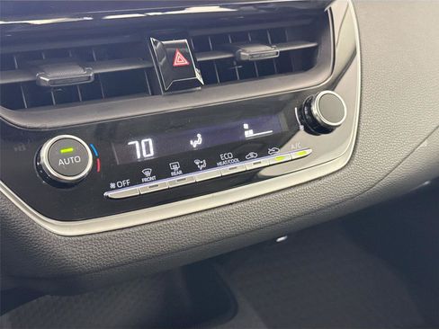 Certified 2024 Toyota Corolla LE FWD image 22