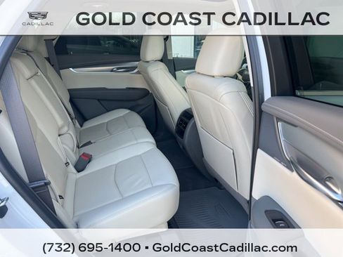 Certified 2022 Cadillac XT5 Premium Luxury image 8