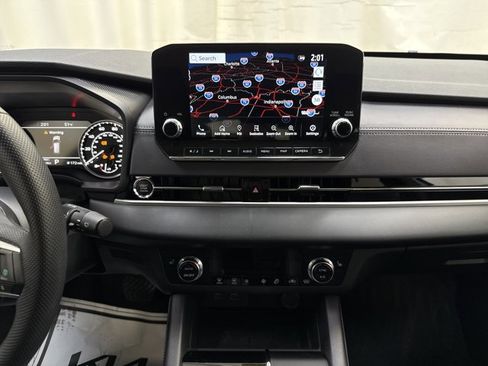 Used 2023 Mitsubishi Outlander SE image 24