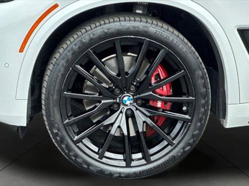Used 2023 BMW X5 sDrive40i w/ M Sport Package image 26