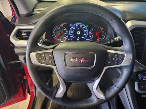 Used 2023 GMC Acadia SLT w/ Technology Package FWD image 25