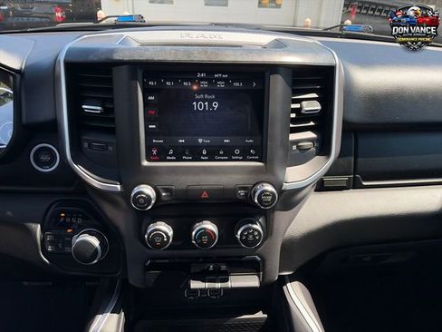 Used 2021 RAM 1500 Big Horn AWD/4WD image 18