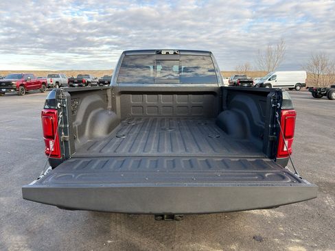 New 2026 RAM 3500 Limited AWD/4WD image 9