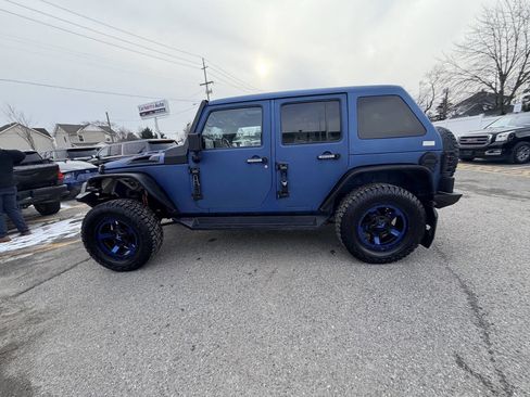 Used 2017 Jeep Wrangler Unlimited Sport w/ Quick Order Package 24S image 18
