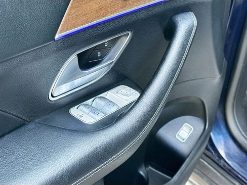 Used 2020 Mercedes-Benz GLE 450 4MATIC image 18