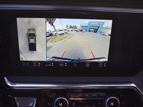 Used 2025 GMC Sierra 2500 Denali w/ Denali Reserve Package image 26